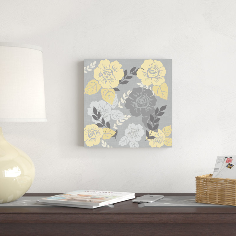 Roses jaunes sur fond gris I, H 12 po x l 12 po x P 1,25 po