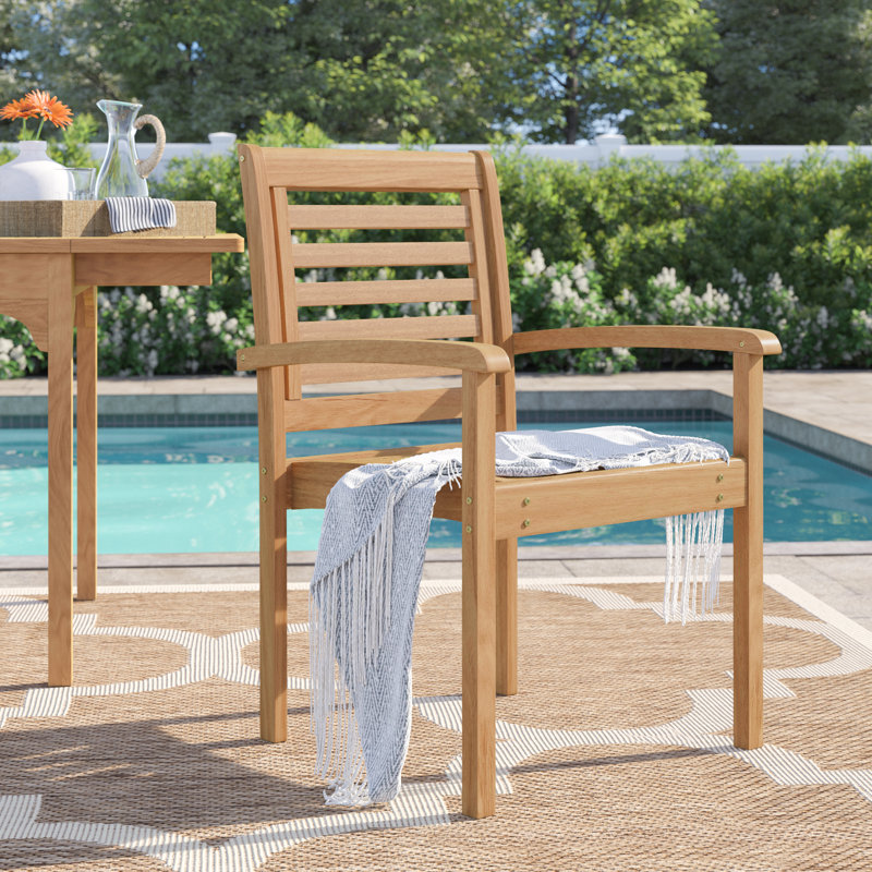 Chaise de patio empilable Rafael