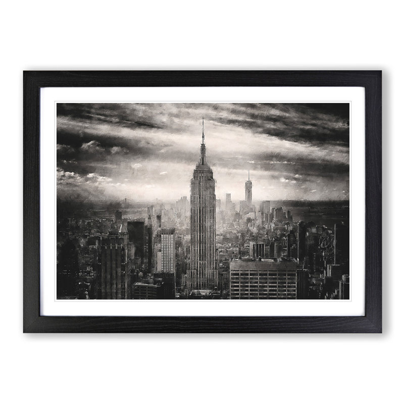 New York Skyline - Picture Frame Graphic Art Print, 33cm H x 45cm W x 2cm D, Black Framed