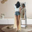 Armoire à bijoux avec miroir à DEL 3 couleurs Wrought Studio ™ avec brun clair rustique intégré-1608337580