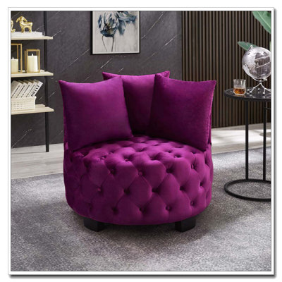 Chaise pivotante rembourrée et capitonnée