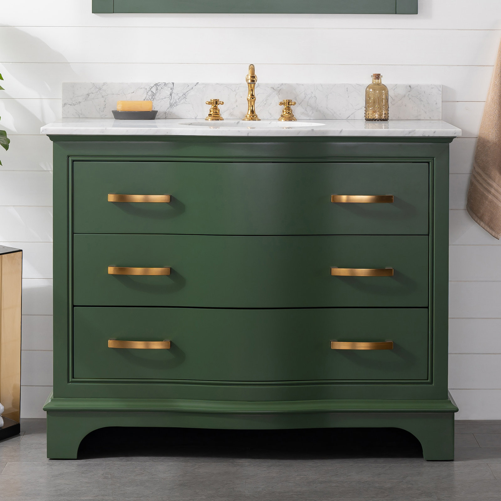 Goleta 42" Pine Single Bathroom Vanity, Evergreen/Brushed Gold