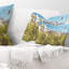 Blooming Mountain Meadow Flowers - Coussin décoratif à imprimé floral-30720590