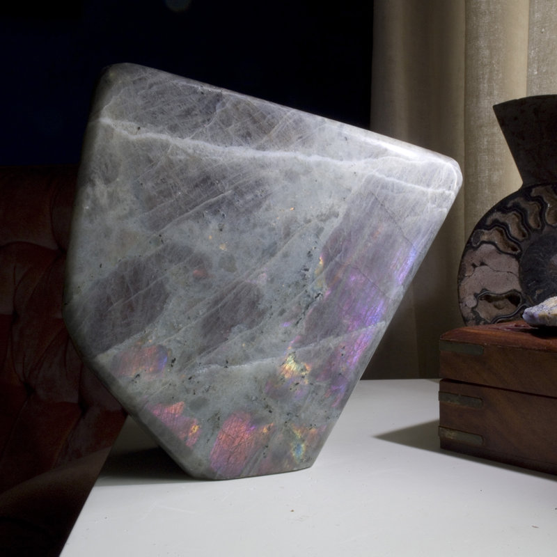 Figurines & Sculptures