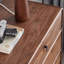 Commode d'appoint simple et ronde