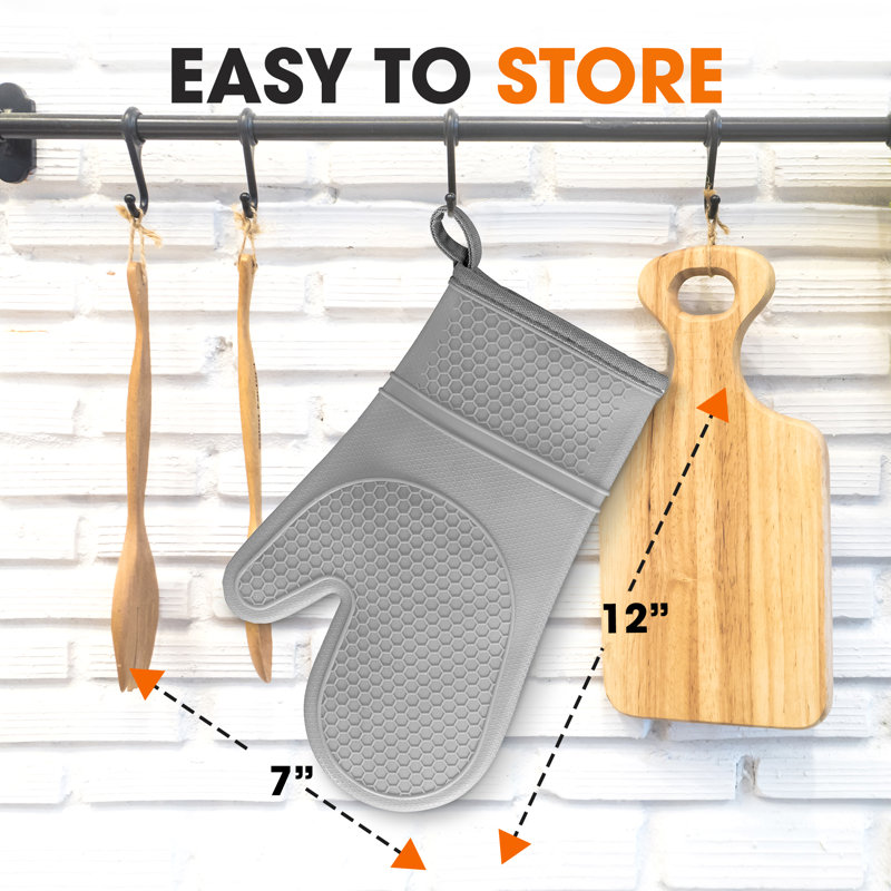 Cheer Collection Vinyl Oven Mitt Set, Gray