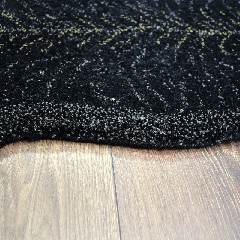 Tapis noir en laine touffeté à imprimé animal Sandon, Nouveauté 4 pi x 6 pi