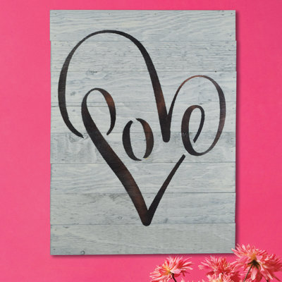 Décoration murale en bois love
