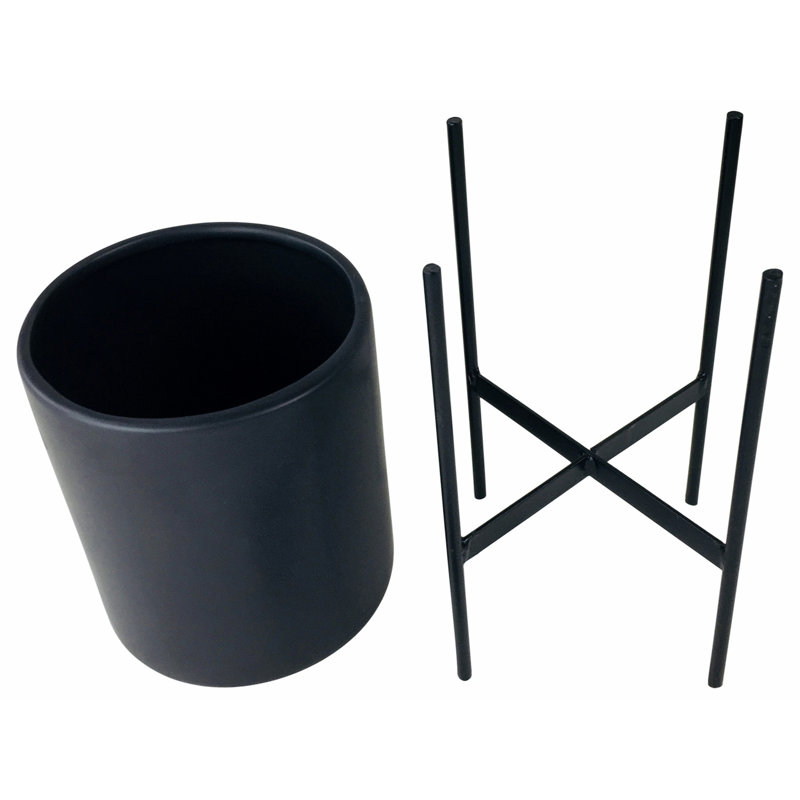 Jett Ceramic Pot Planter