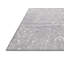 Tapis bleu soyeux et moelleux-540082262