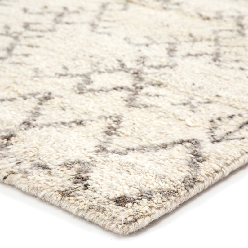 Zuri Ivory and Walnut Geometric Hand-Knotted Wool Rug - 5'x8'