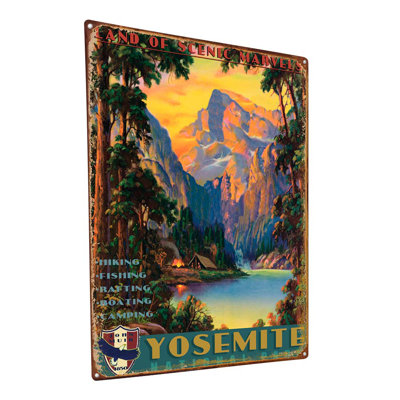 " Scenic Yosemite National Park "