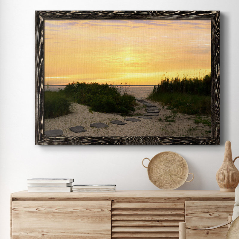 «Sunset Path» par J Paul - reproduction de photo sur papier encadrée, H 31,5 po x l 23,5 po x P 1,5 po