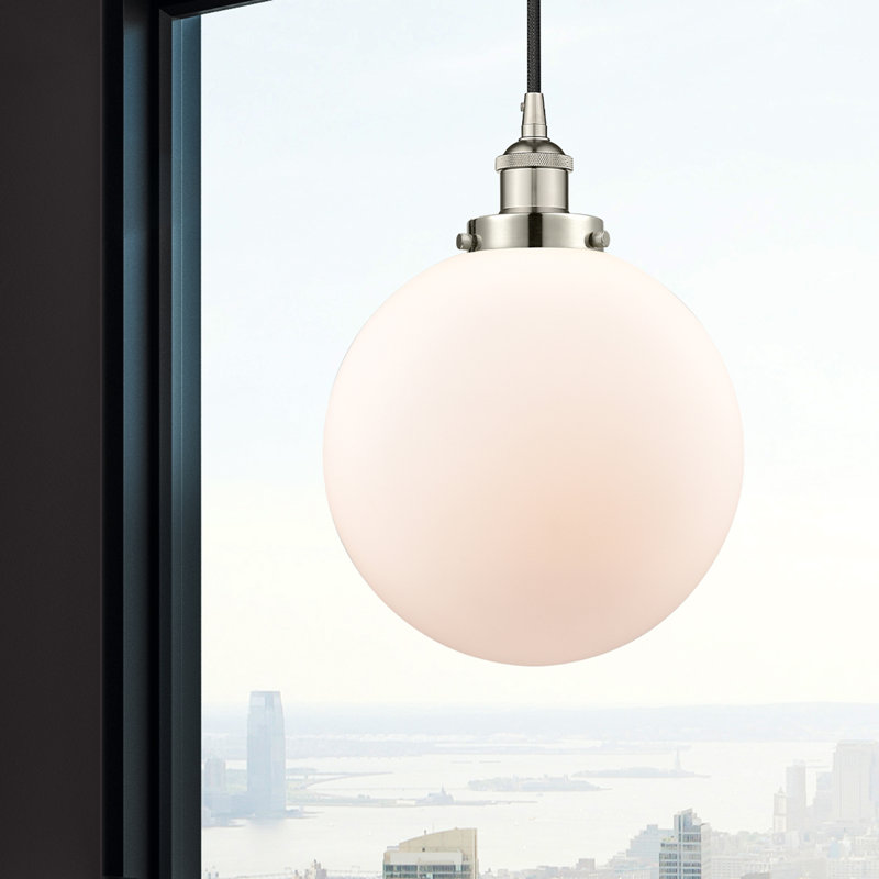 Luminaire suspendu simple à 1 lumière Frederick, Blanc, Nickel poli, H 13,5 po x l 10 po x P 10 po
