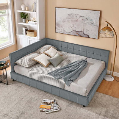 King Size Beige Tufted Upholstered Platform Bed With Durable Polyester Fabric And Sturdy Frame For Modern Bedrooms