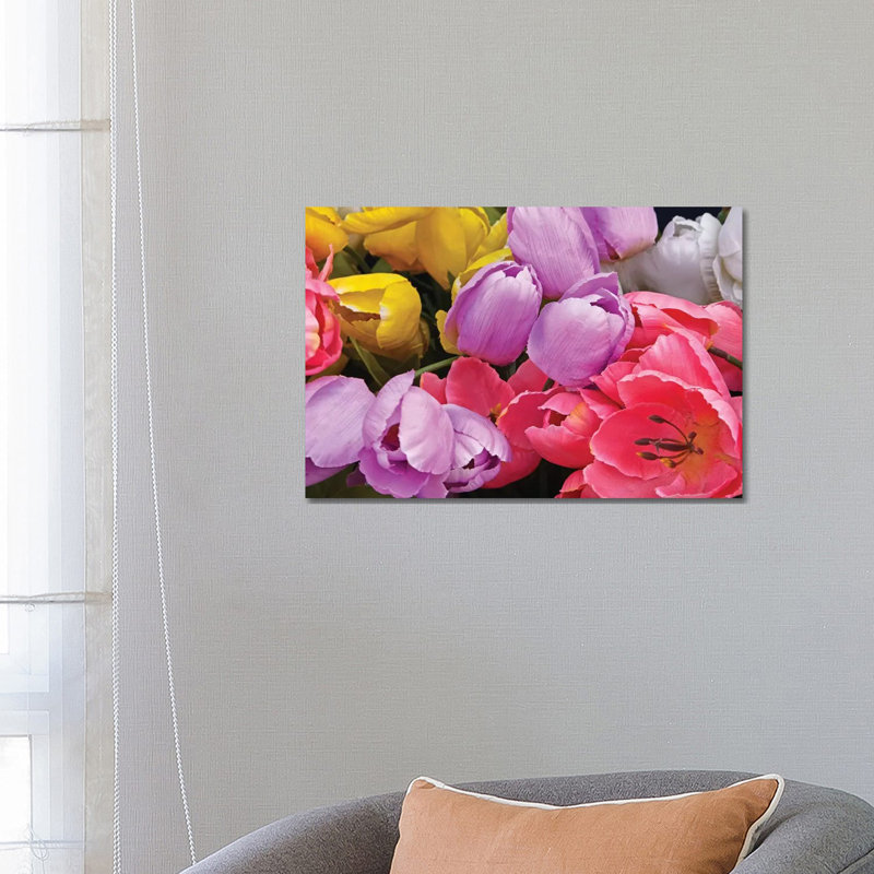 Tulip Bouquet 1 Piece Wrapped Canvas Wall Art