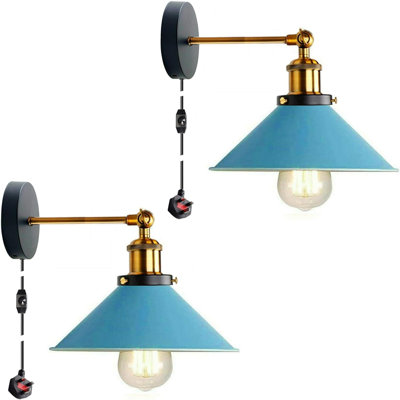 Plug-in Armed Sconce