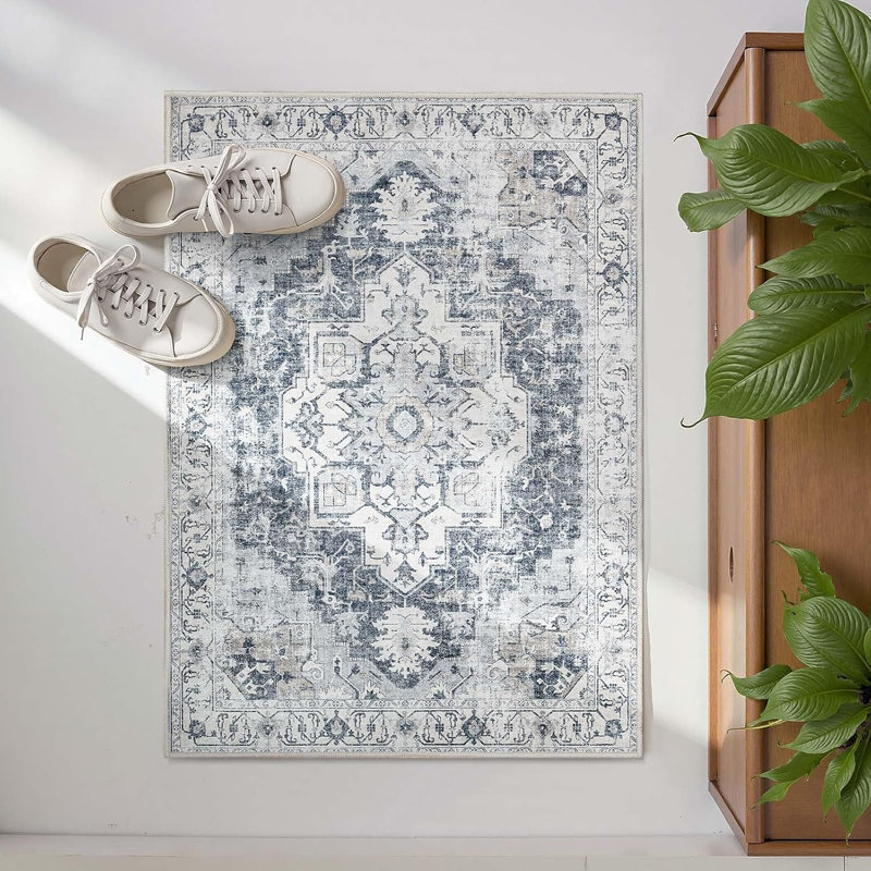 Tapis lavable antidérapant Vintage Medallion, Gris, 2 pi x 3 pi