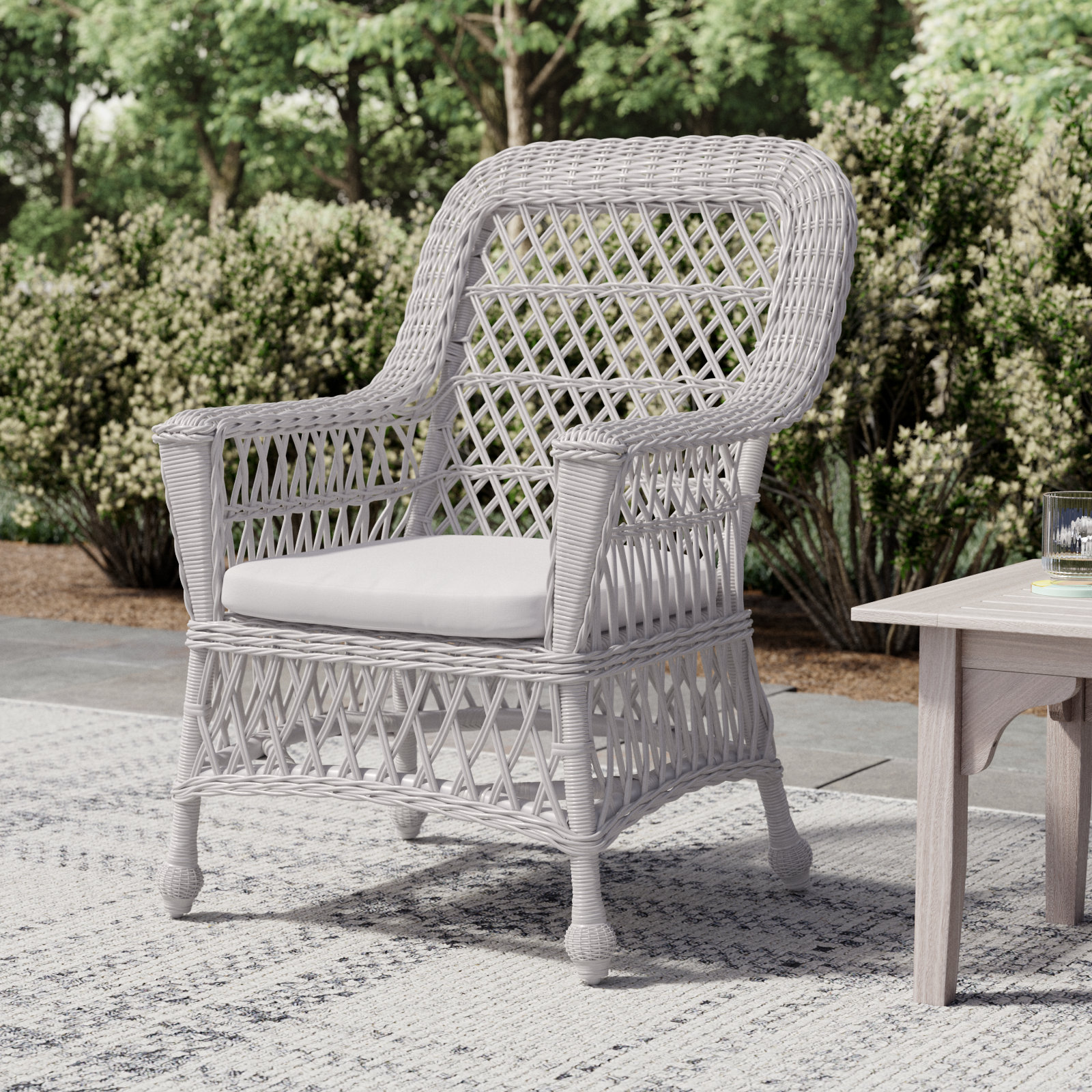 Outdoor Lounge Chair, White