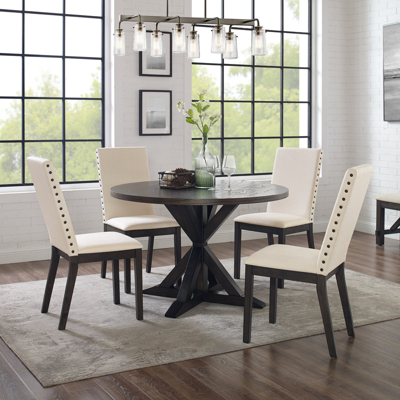 Dunblane 4 - Person Pedestal Dining Set
