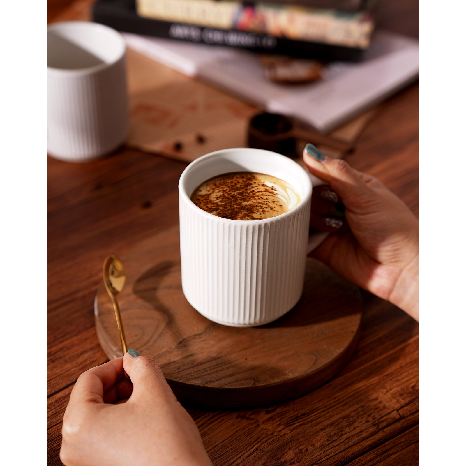 Azal Stoneware Coffee Cup, Matte White