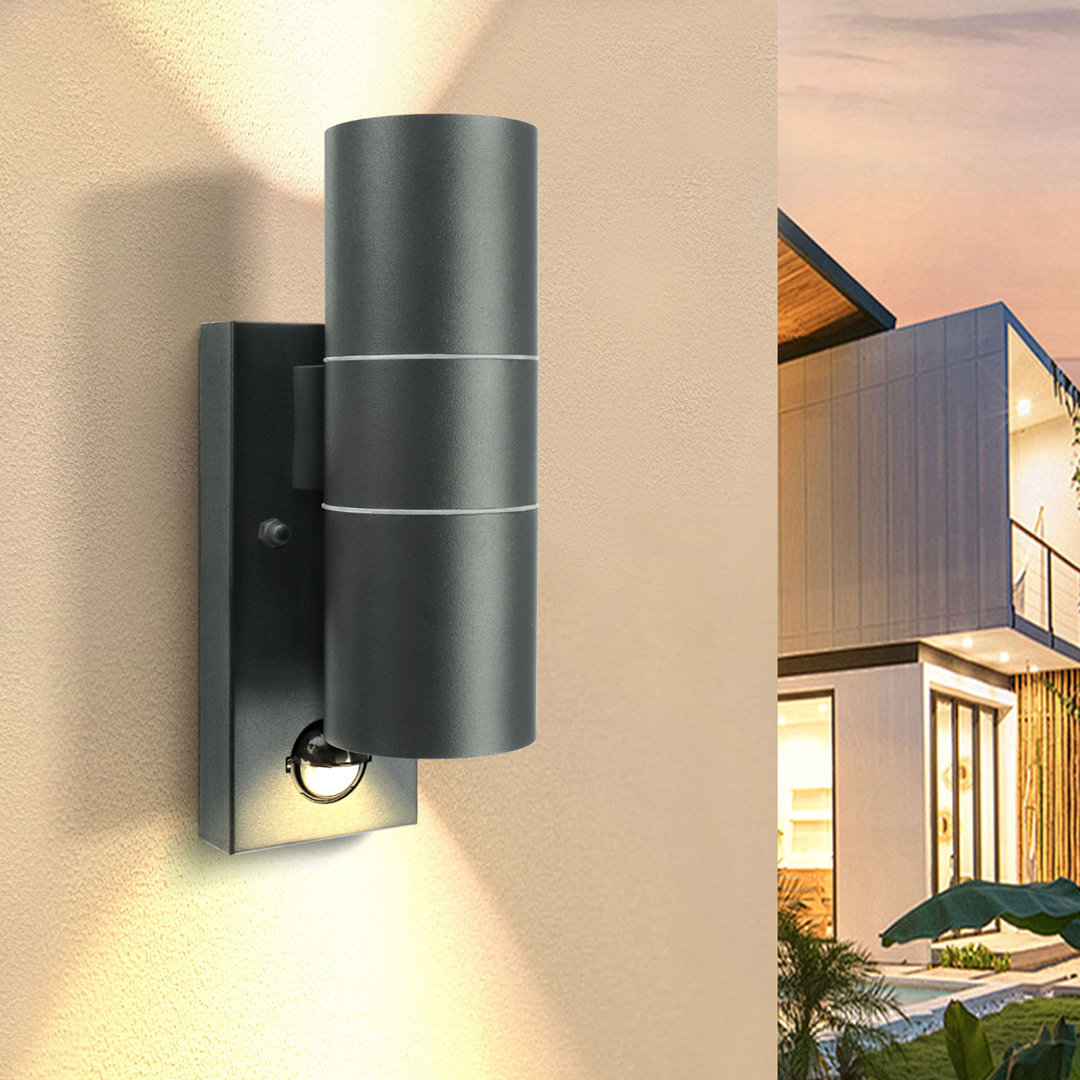 Black 2 - Bulb 21.5cm H Outdoor Wall Lantern