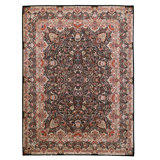 Hand Knotted Wool Oriental Area Rug in Green