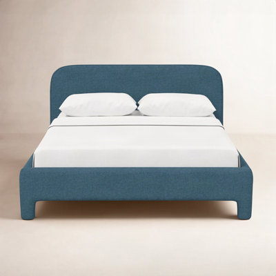 Lit standard tapissier Illy