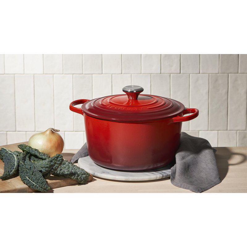 Le Creuset Signature Enaneled Cast Iron Deep Round Dutch Oven 6.5 Qt., Oyster, White, 6.5 quarts