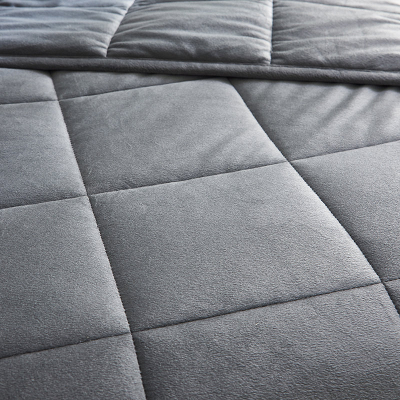 Kumrie Blanket