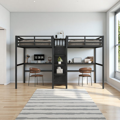 Lit mezzanine simple au-dessus d'un lit simple en métal avec bureau double, armoire et tablettes avec prise électrique pour économiser de l'espace et réduire le bruit