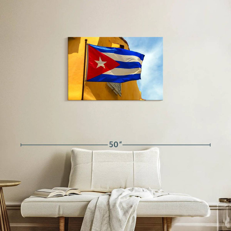 Borges Wavy Cuban Flag, 20" H x 30" W