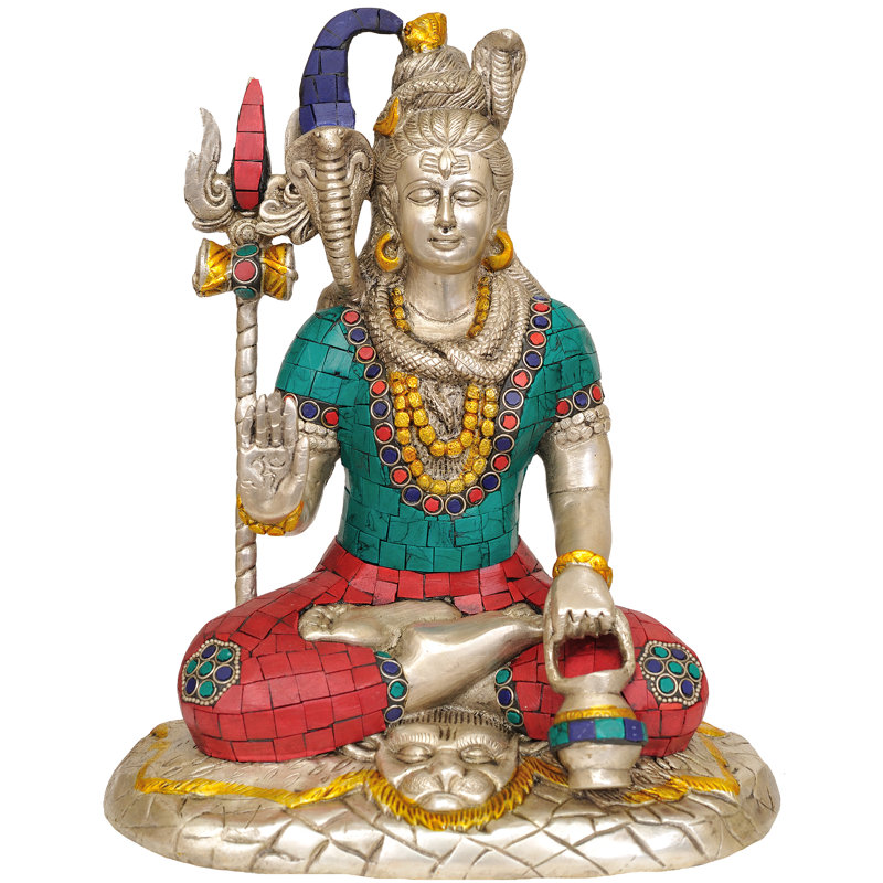 Lord Shiva assis sur une peau de lion