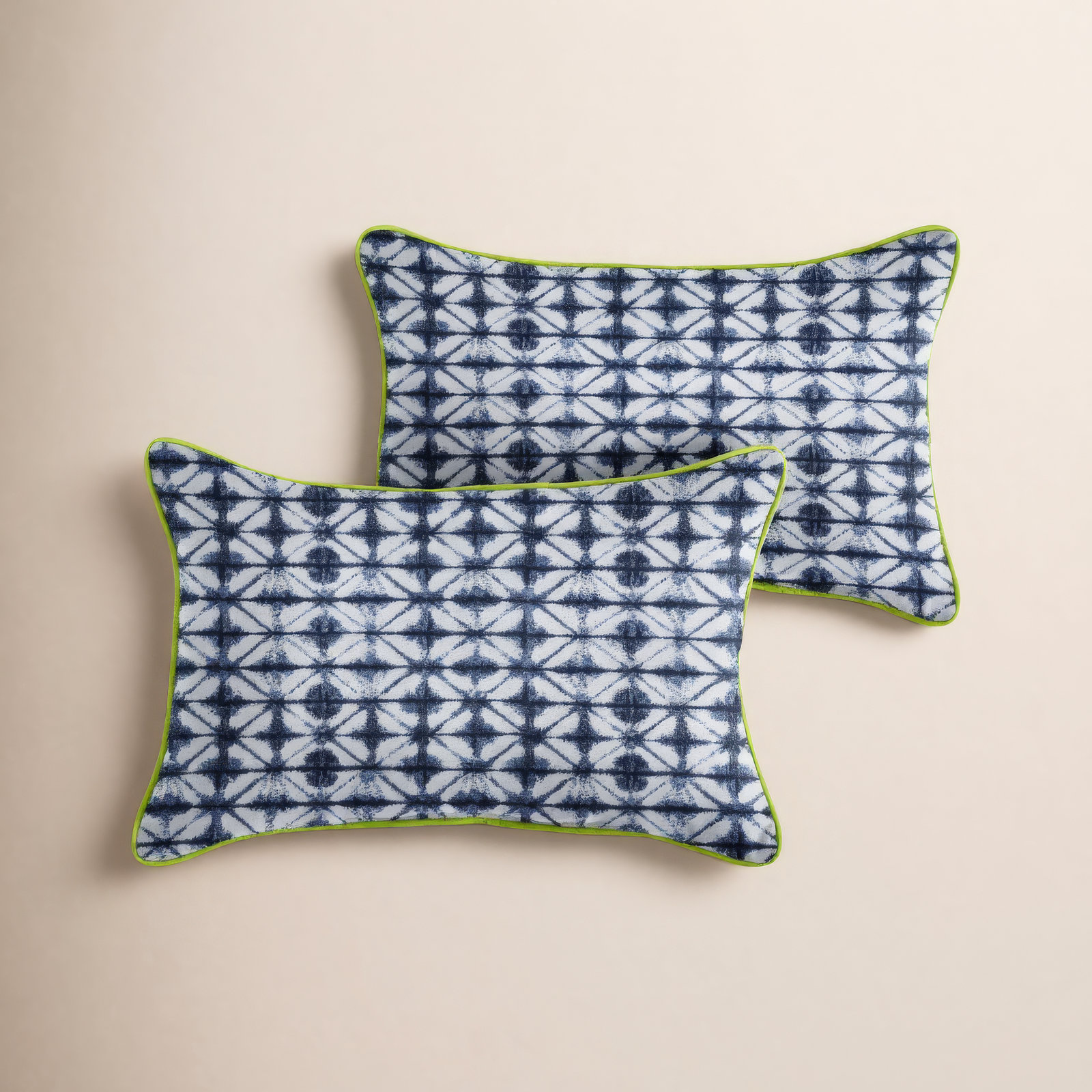 Gideon Geometric Indoor/Outdoor Lumbar Throw Pillow, 12" x 24", Macaw Green