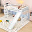 Lit mezzanine simple en bois avec glissade, garde-corps et échelle