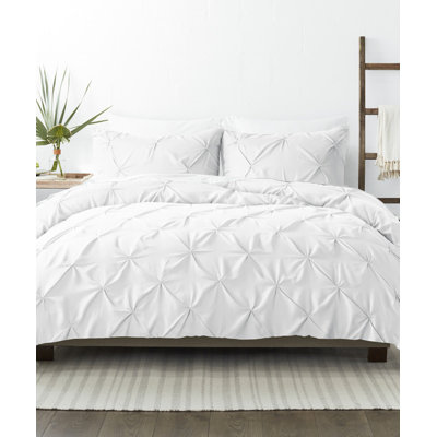 Pinch Pleat Textured Duvet Cover Set