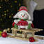 Figurine de bonhomme de neige 8 po rouge et vert assise