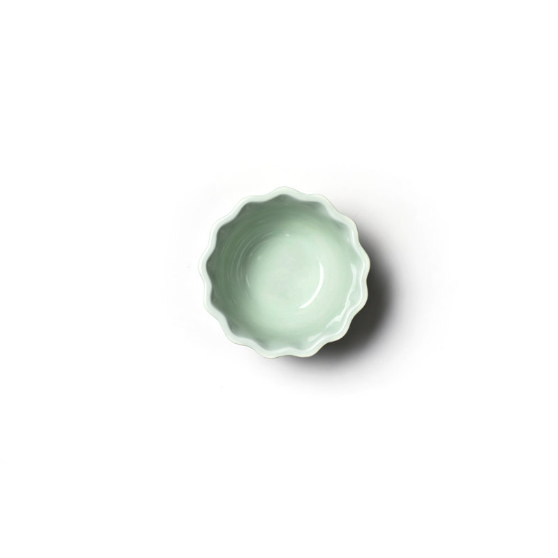 Speckled Rabbit Ears Ruffle Appetizer Bowl