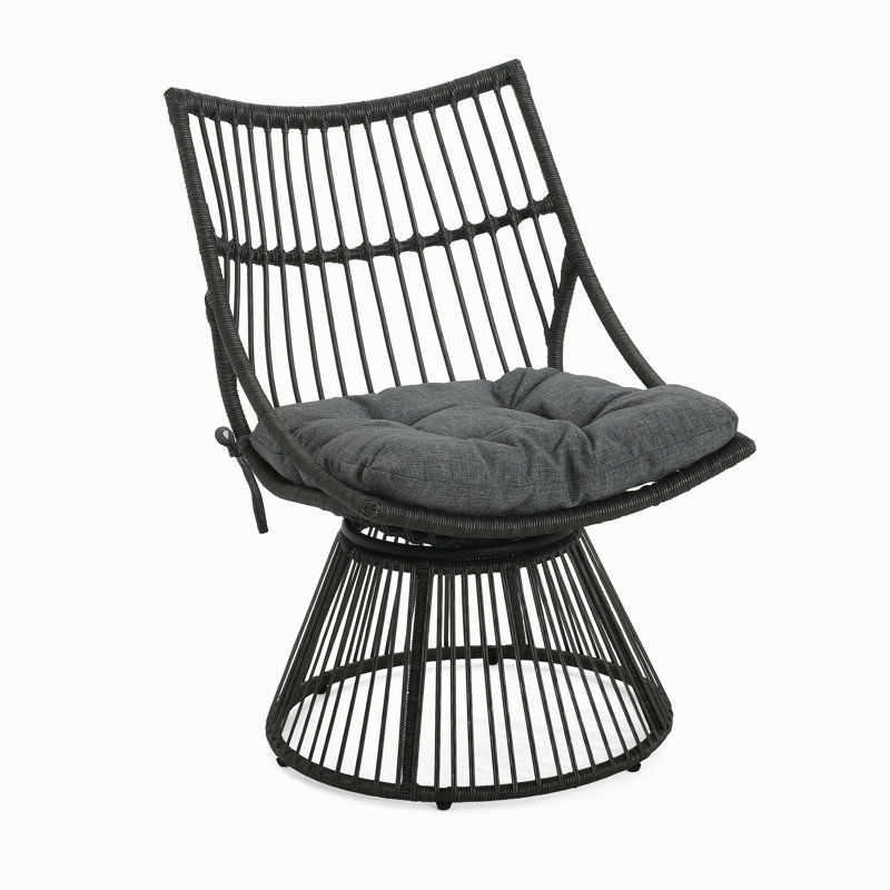 CHAISE ELAINE