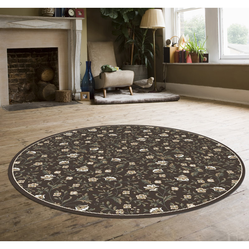Indoor Rug, Round 7'10"