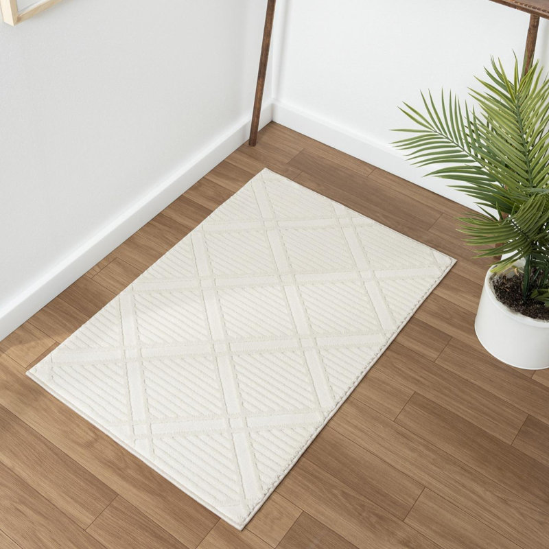 Goldina Geometric Rug, Rectangle 2' x 3'