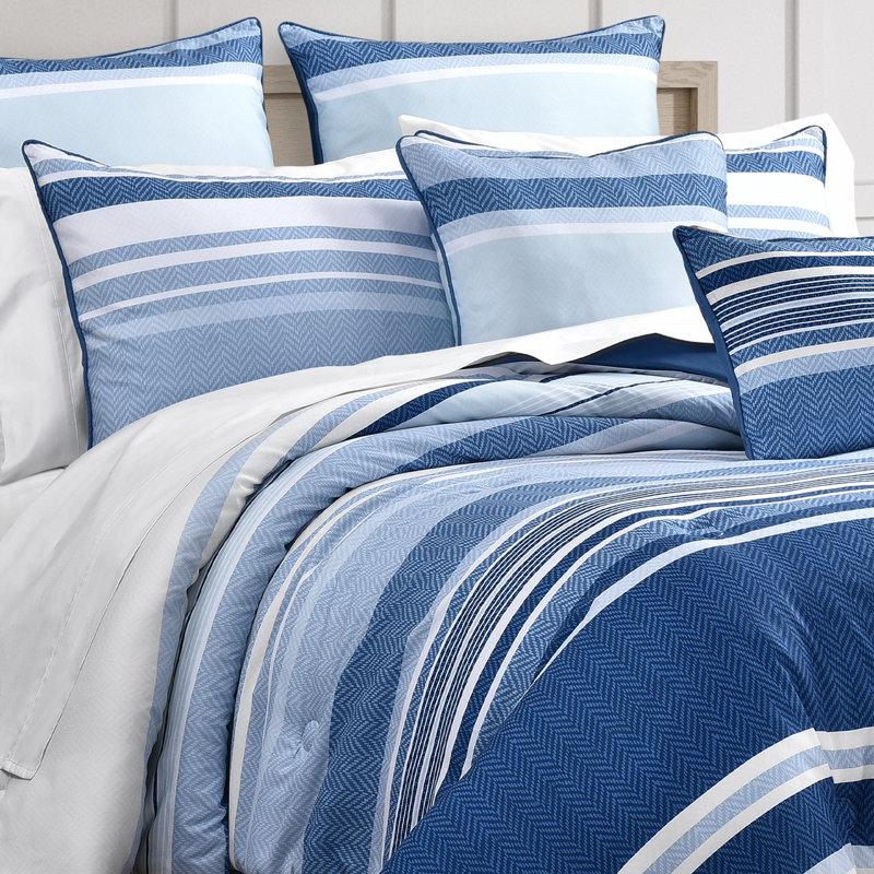 Carson  3Pc. Comforter Set Blue, King Comforter + 2 King Shams
