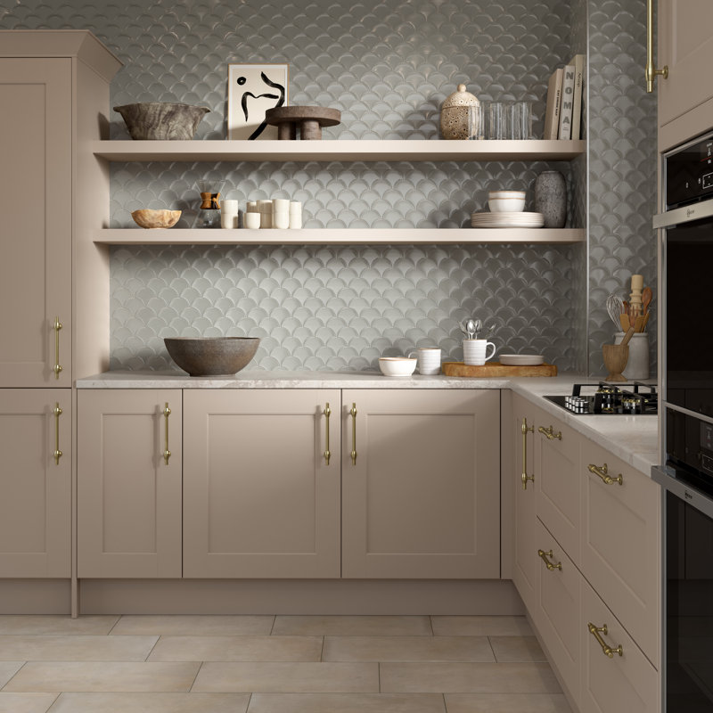 Reward™ Dove 10" x 11" Porcelain Fish Scale Mosaic Tile