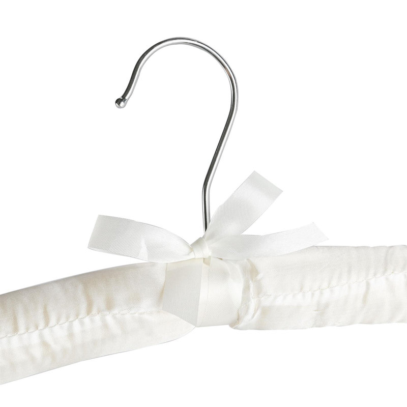 Harbour Housewares - Padded Satin Clothes Hangers