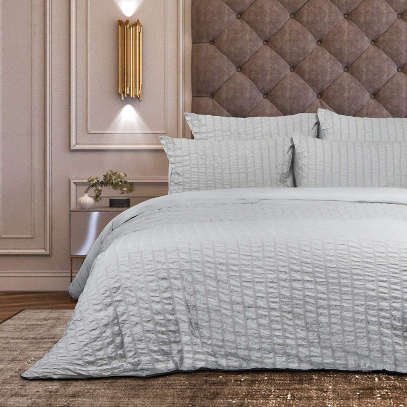 King Navy Blue Seersucker Microfiber Duvet Cover Set