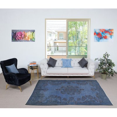 Tapis bleu turc en laine fait à la main 5,7 x 8 pi. Revêtement de sol à poils courts