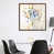 Toile avec cadre en bois brun classique est en rupture de stock