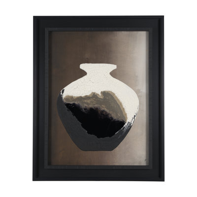 «Unearthed Vessel II» par Studio M, reproduction d'art encadrée sous verre