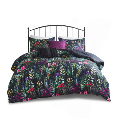 5 Piece Comforter Set Black Full/Queen