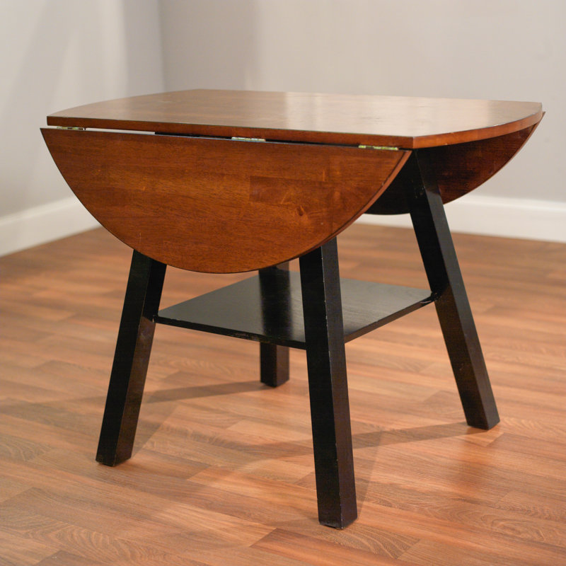 Xayden Round Dining Table